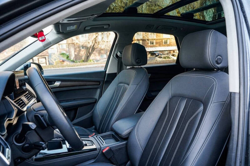 2022 Audi Q5 quattro S line Prem Plus 45 TFSI