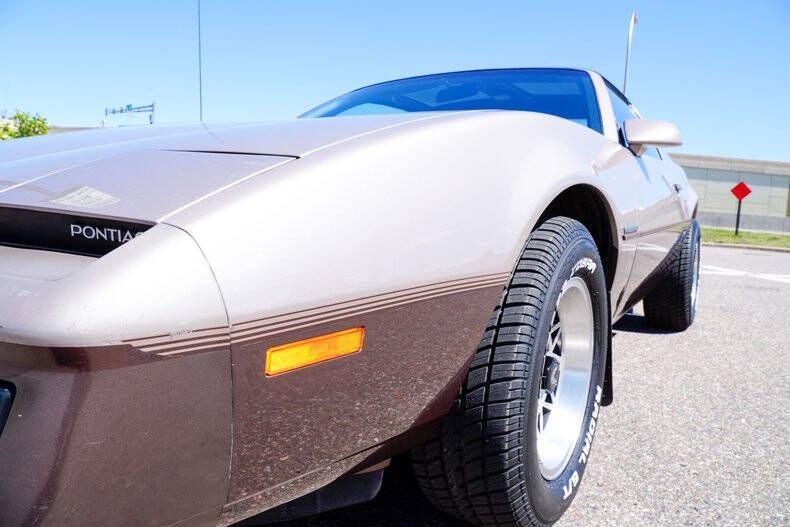 1984 Pontiac Firebird