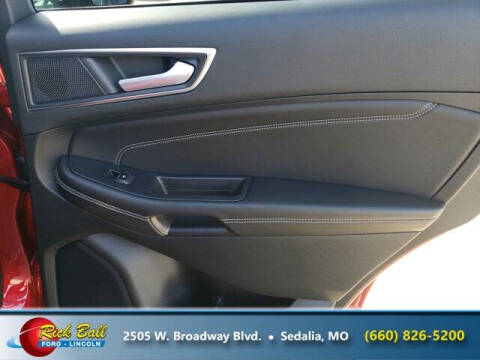 2023 Ford Edge Titanium