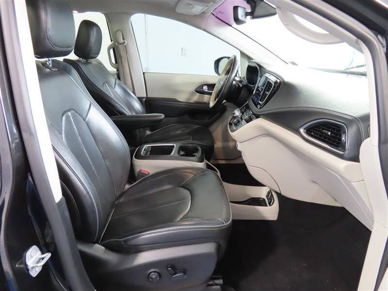 2020 Chrysler Pacifica Limited