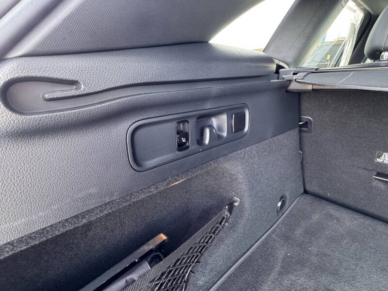 2024 Mercedes-Benz GLC GLC 300