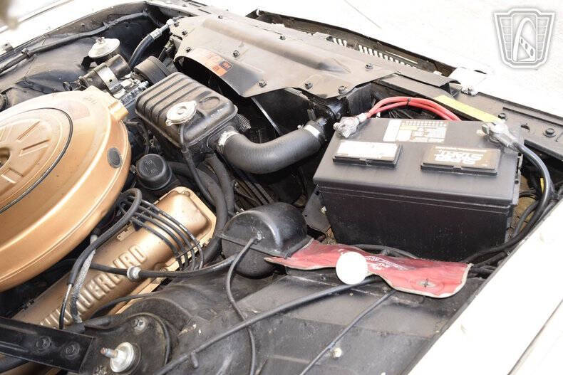 1963 Ford Thunderbird