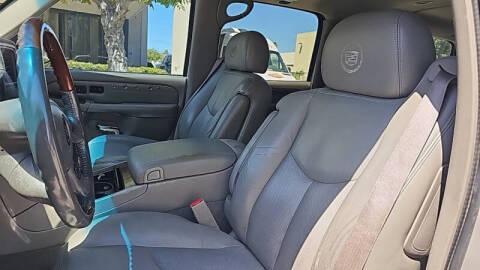 2005 Cadillac Escalade ESV