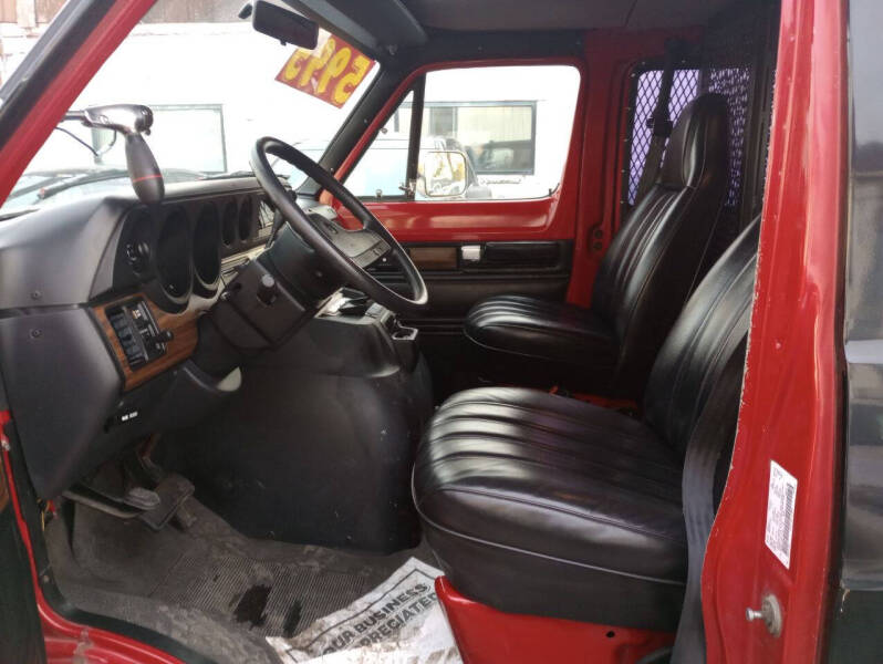 1992 Dodge Ram Van B250 Maxi