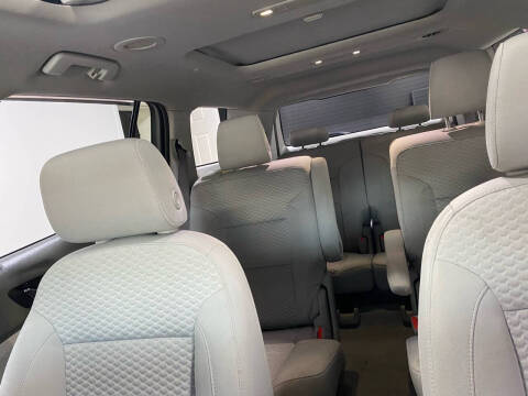 2017 GMC Acadia SLE-2