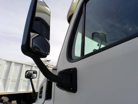 2011 Freightliner Cascadia