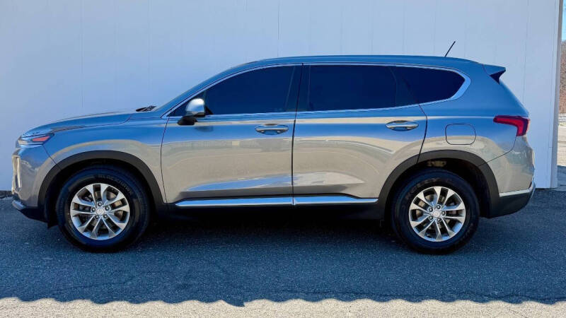 2019 Hyundai Santa Fe SE 2.4L