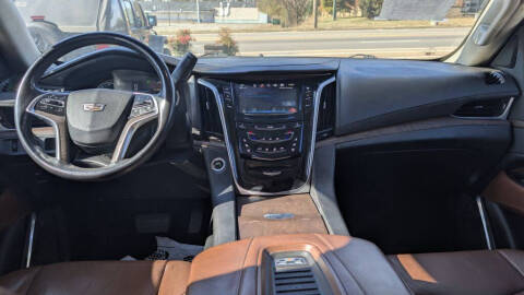 2018 Cadillac Escalade Premium Luxury