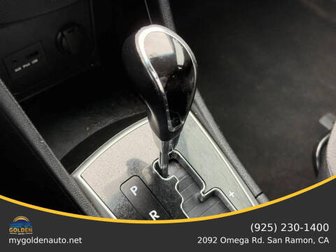 2013 Hyundai Accent SE