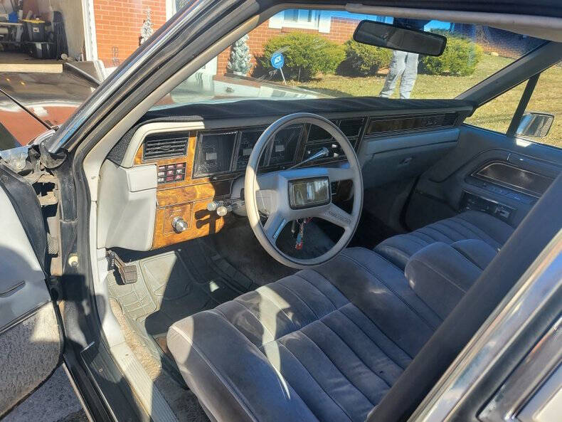 1984 Lincoln Town Car
