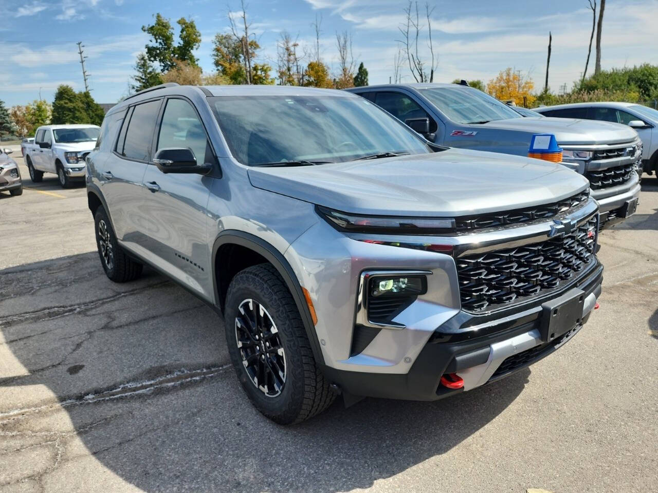 2025 Chevrolet Traverse Z71 4x4 4dr SUV's photo