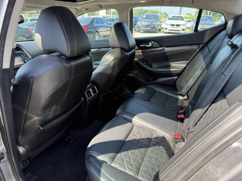 2016 Nissan Maxima Platinum