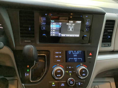 2017 Toyota Sienna L 7-Passenger