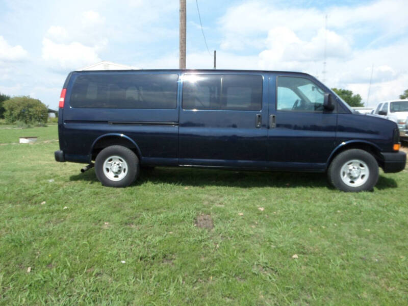 2014 Chevrolet Express for sale at AUTO FLEET REMARKETING, INC. in Van Alstyne TX