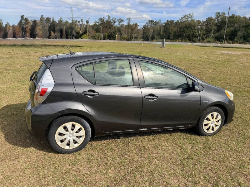 2013 Toyota Prius c Three