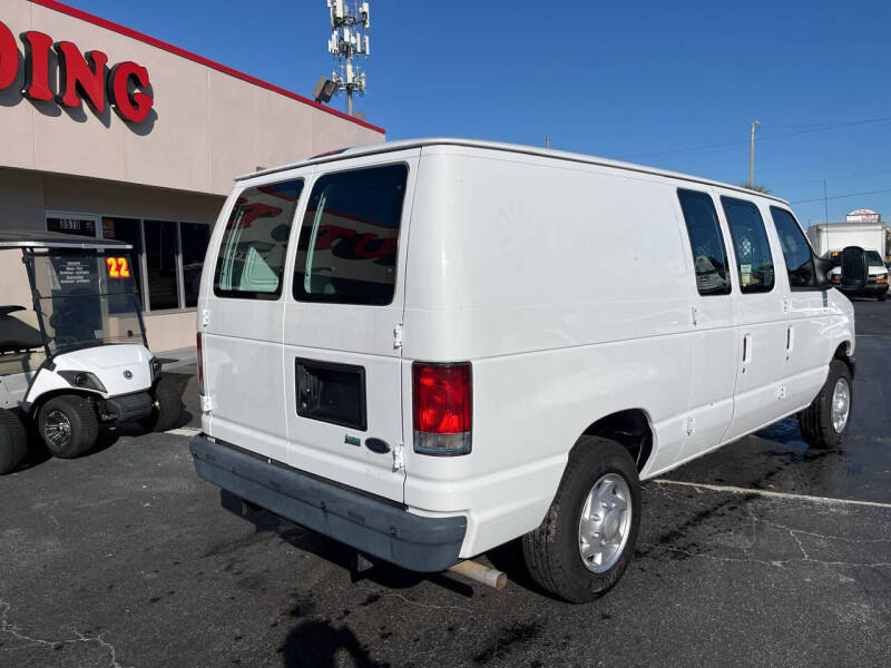 2014 Ford E-Series E-150