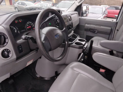 2014 Ford E-Series E-250