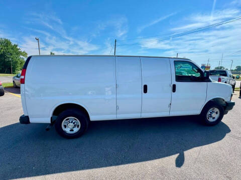 2020 Chevrolet Express 2500