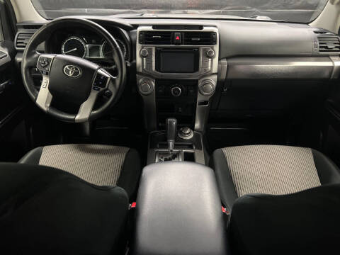 2014 Toyota 4Runner SR5