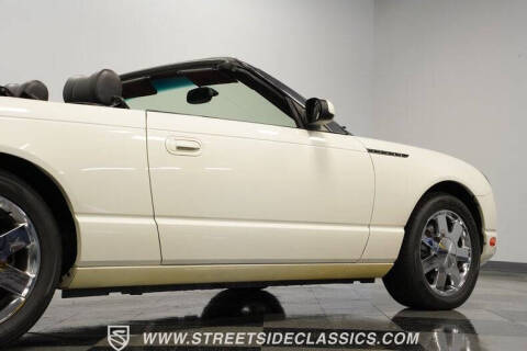 2002 Ford Thunderbird Deluxe
