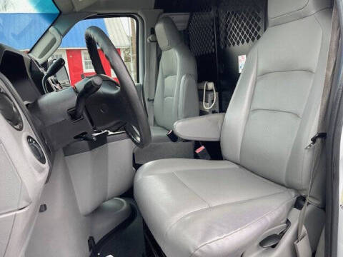 2014 Ford E-Series E-250