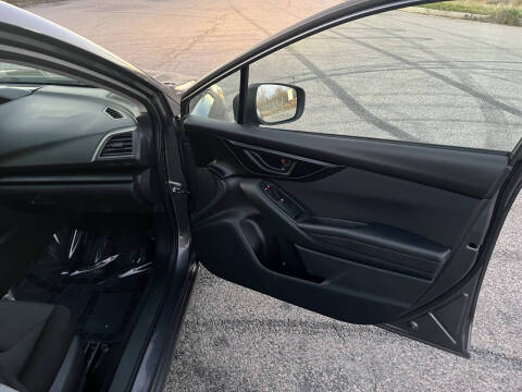 2019 Subaru Impreza 2.0i