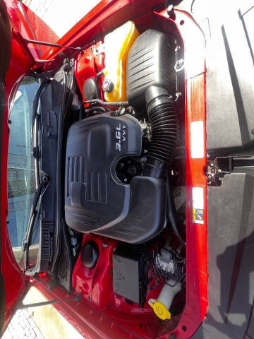 2015 Dodge Challenger SXT Plus