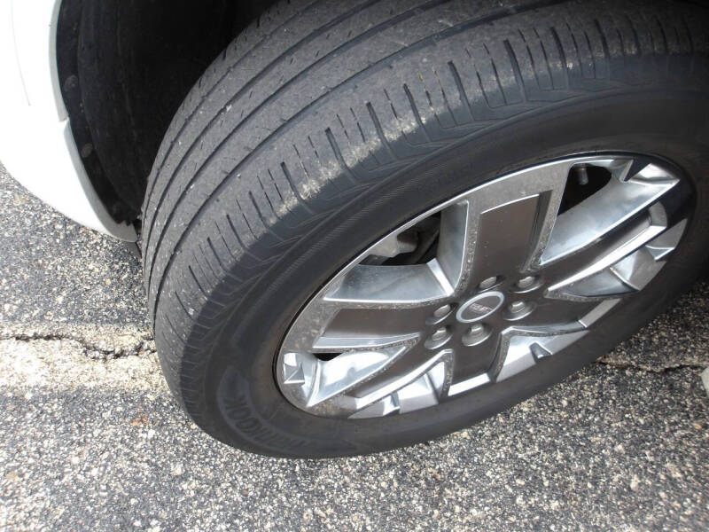 2011 GMC Acadia Denali