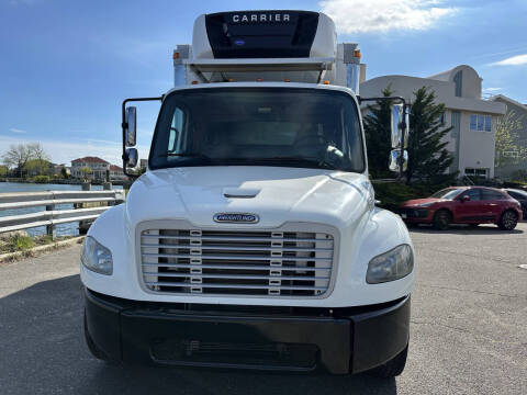 2007 Freightliner M2 106