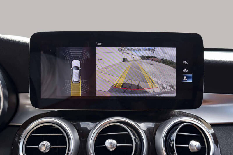 2021 Mercedes-Benz GLC GLC 300