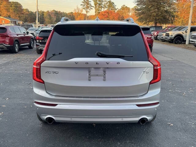 2018 Volvo XC90 T5 Momentum 5-Passenger