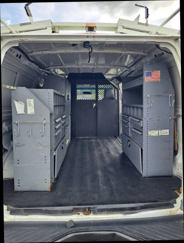 2013 Ford E-Series E-350 SD