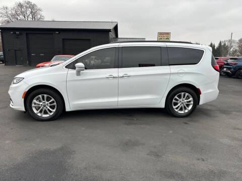 2022 Chrysler Pacifica Touring
