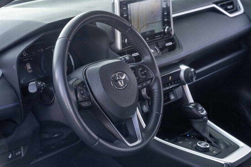 2021 Toyota RAV4 Hybrid XSE