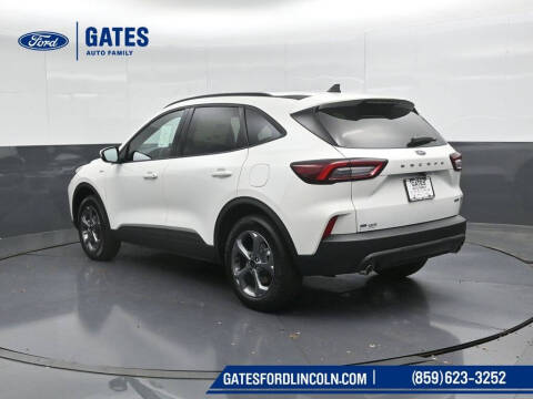 2026 Ford Escape Hybrid ST-Line Select