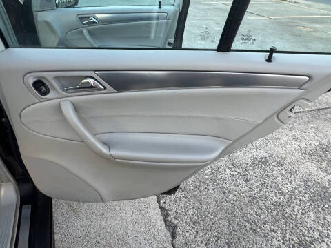 2006 Mercedes-Benz C-Class C 230 Sport