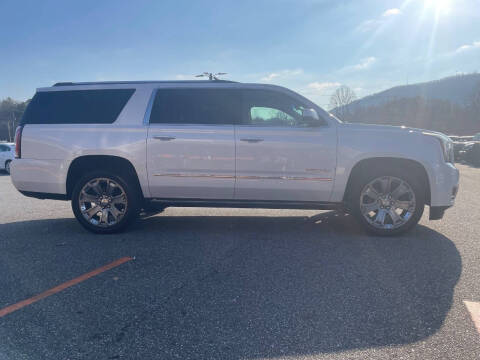 2017 GMC Yukon XL Denali