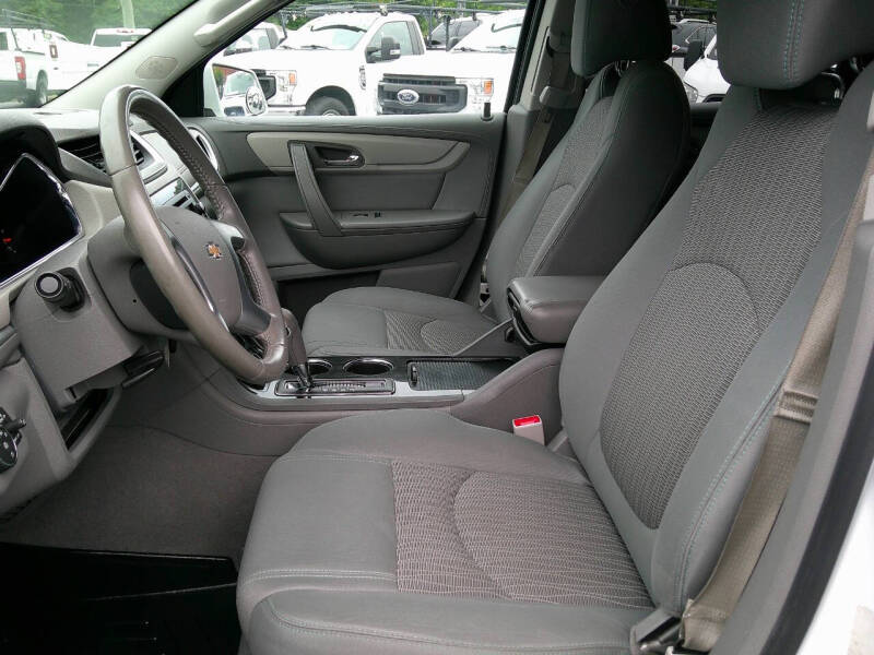 2017 Chevrolet Traverse LT