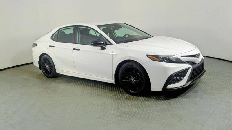 2022 Toyota Camry SE Nightshade