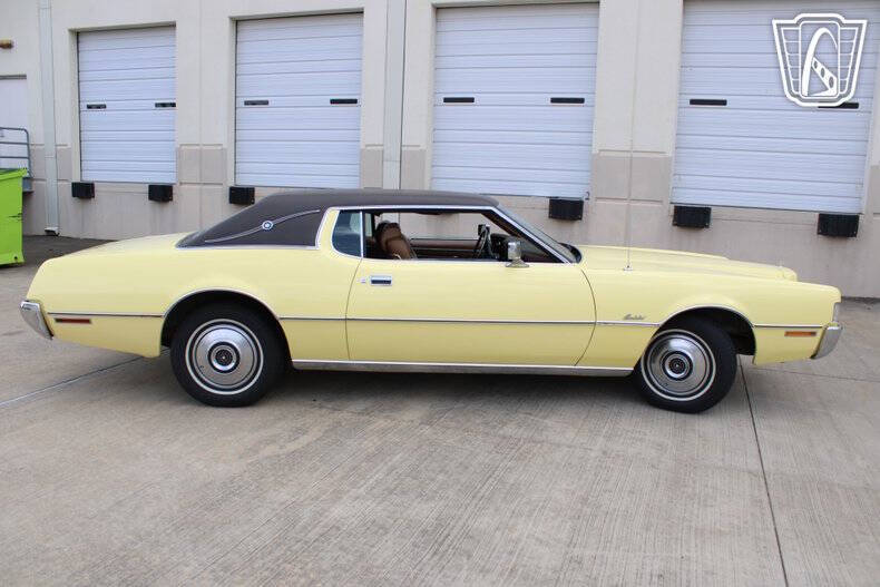 1972 Ford Thunderbird