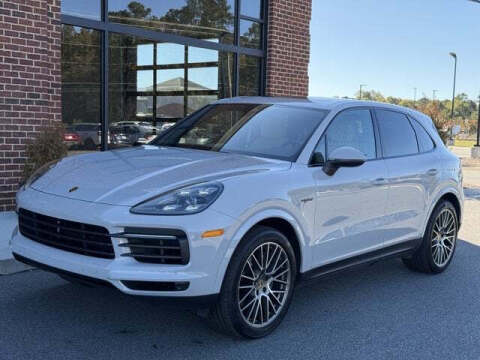 2022 Porsche Cayenne E-Hybrid Platinum Edition