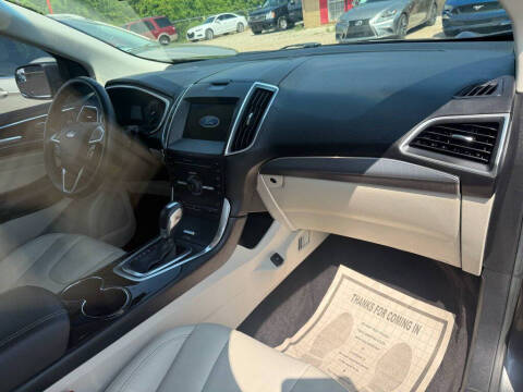 2016 Ford Edge Titanium