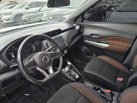 2018 Nissan Kicks SR