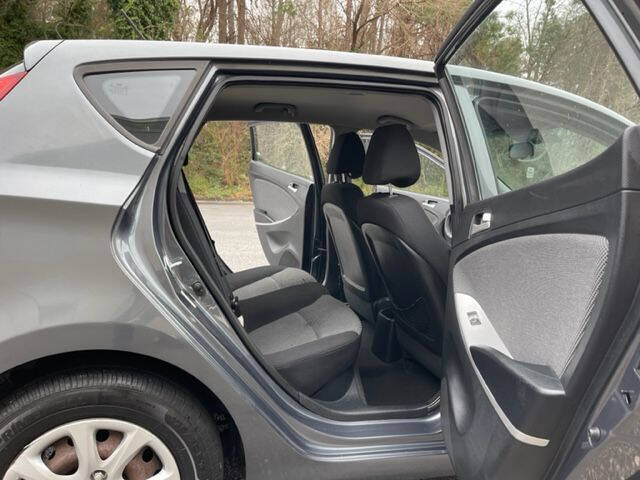 2013 Hyundai Accent GS