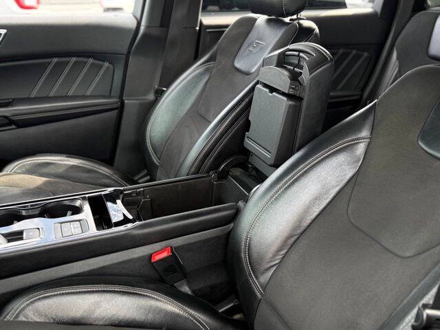 2019 Ford Edge ST