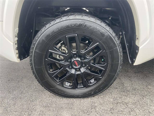 2022 Toyota Tundra SR5