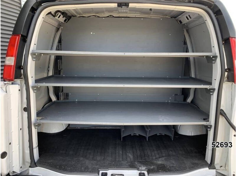 2021 Chevrolet Express 2500