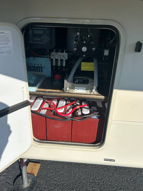 2014 Cedar Creek 36 CKTS