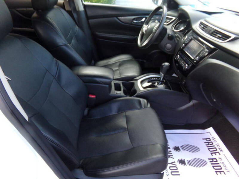 2016 Nissan Rogue SL