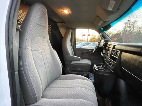 2016 Chevrolet Express 2500